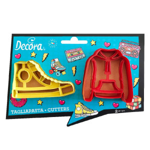 2-stampino-biscotti-adolescente