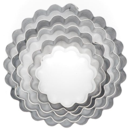 Set di 5 tagliabiscotti rotondi scanalati