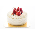 torta alla vaniglia e fragole