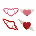 due formine per biscotti a cuore