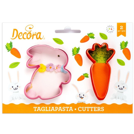Tagliabiscotti con coniglietto pasquale e carota