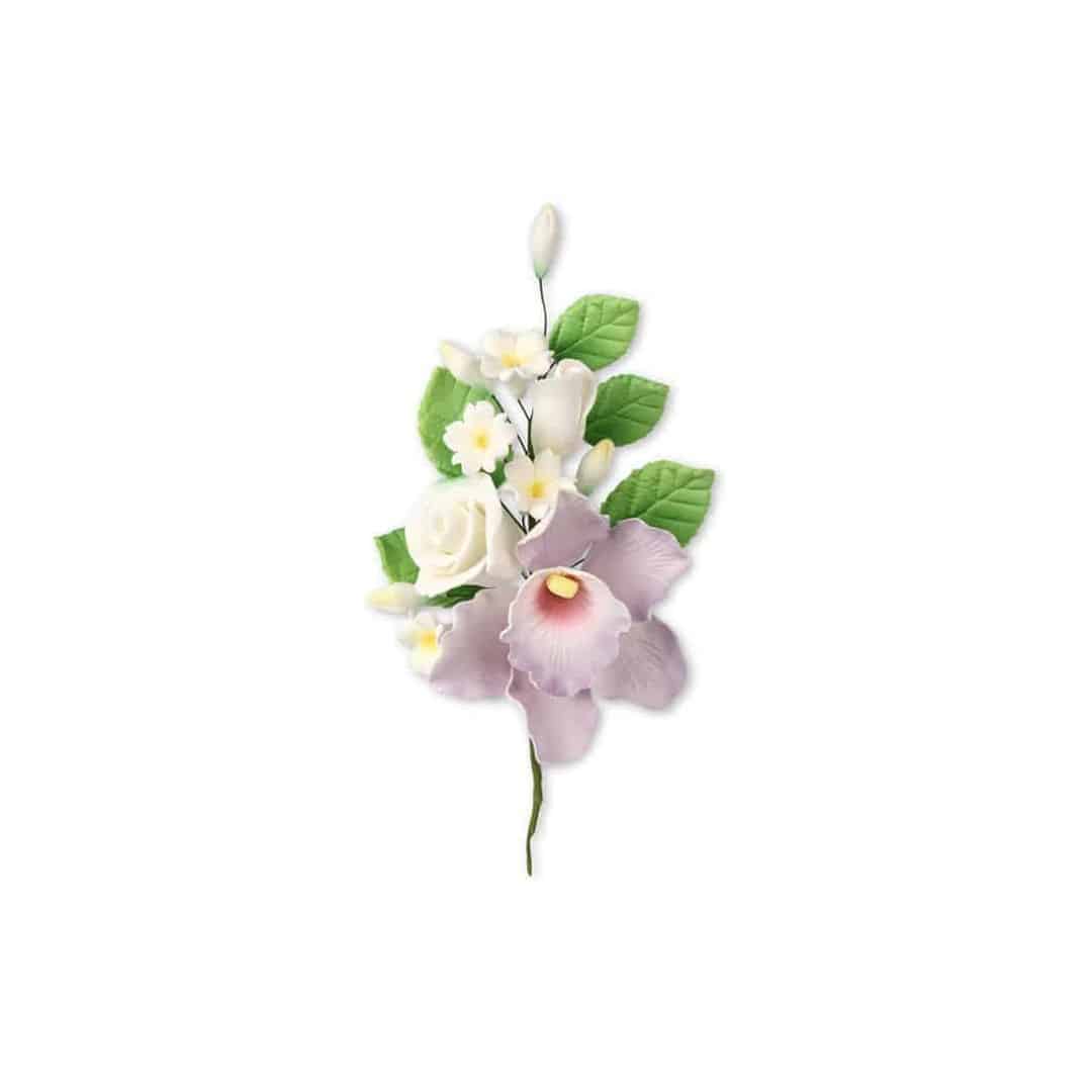 ramo di fiori per la decorazione della torta