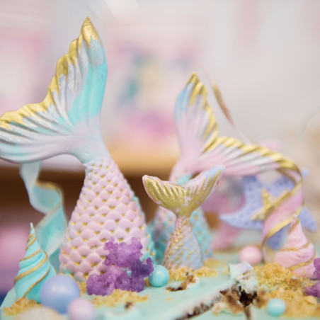 coda di sirena sulla torta