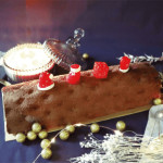 ceppo di Natale decorato