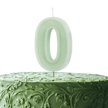 candela numero verde pastello 0 sulla torta