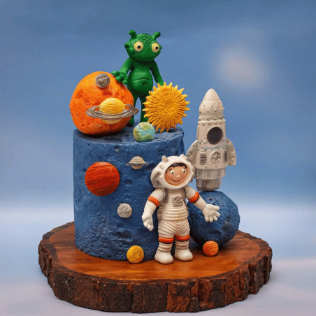spazio per il cake design e astronauta