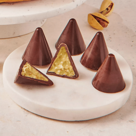 dessert al cioccolato e pistacchi