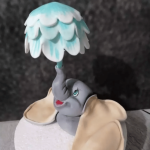 modellazione di elefanti in pasta di zucchero