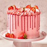 decorazione di torte con mix di crema incantata funcakes fragola