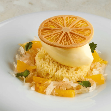 Decorazione di fette di limone per dessert individuali