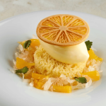 Decorazione di fette di limone per dessert individuali