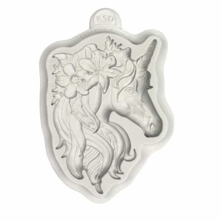 modellare-un-modellare-torta-unicorno-design
